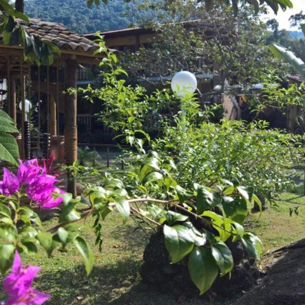 Pouso Bom Retiro Hotel Araquari Kültér fotó